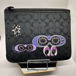 Coach Poppy Black Signature Graffiti Glam C Logo iPad Soft Case